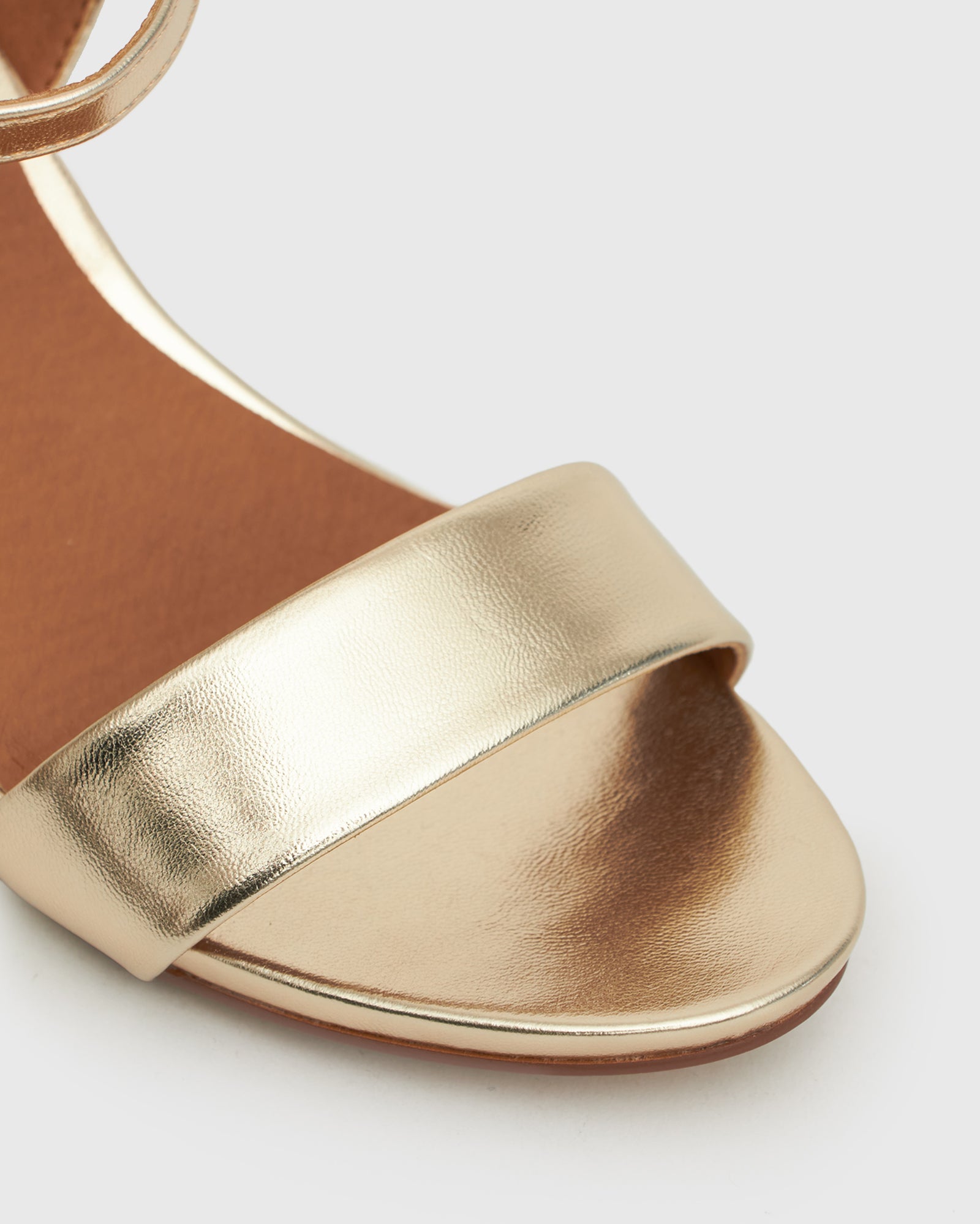 Vegan on sale gold sandals