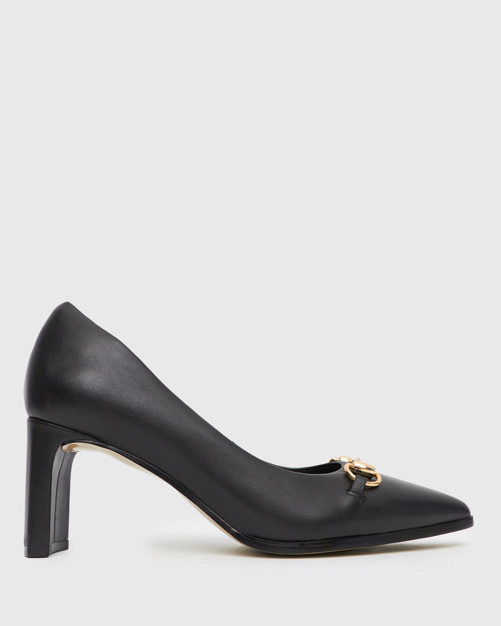 Buy ALIX Pointy Toe Leather Pump Shoes by Airflex online - Betts