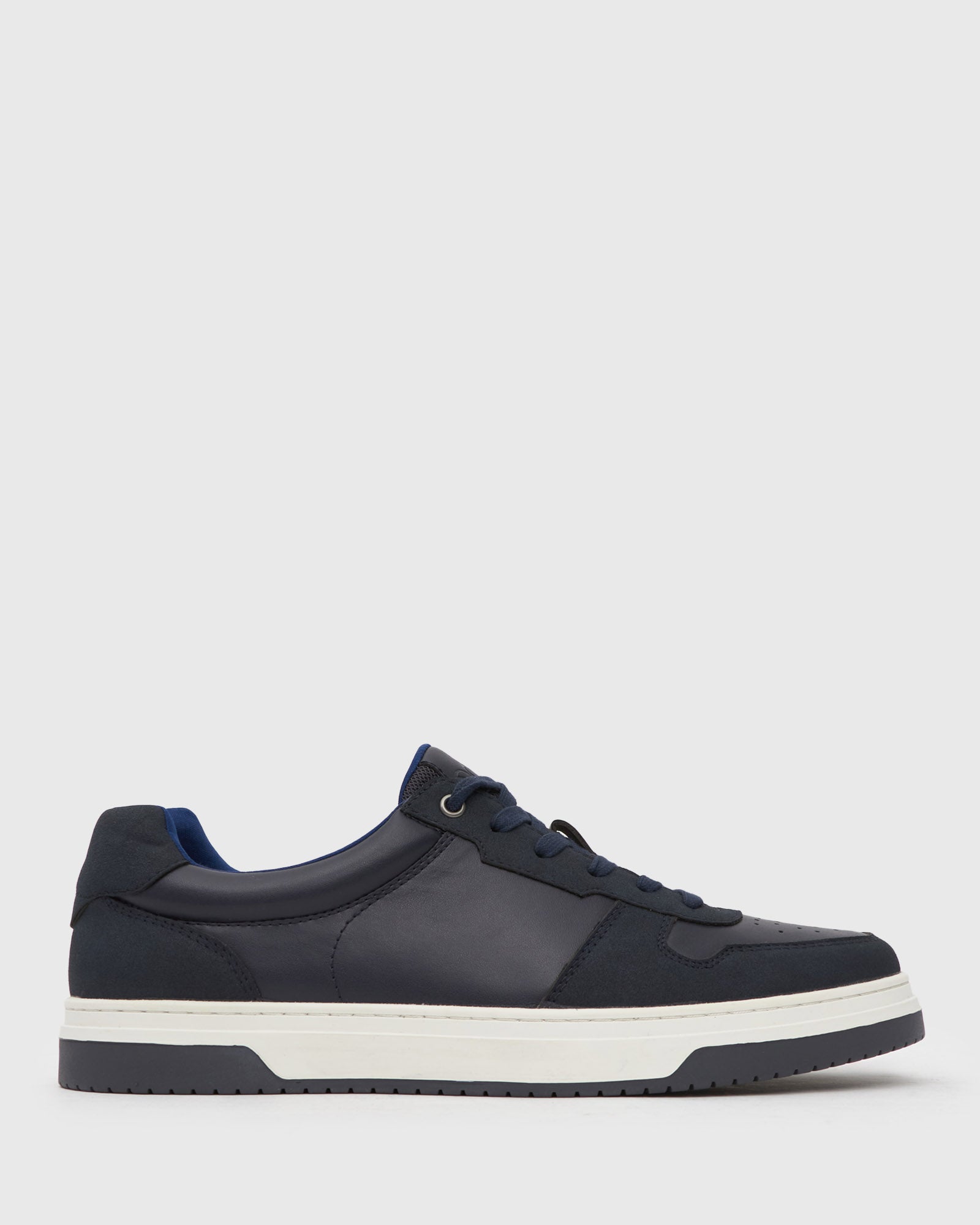 Buy CHEVY Vegan Casual Sneakers by Zeroe online - Betts