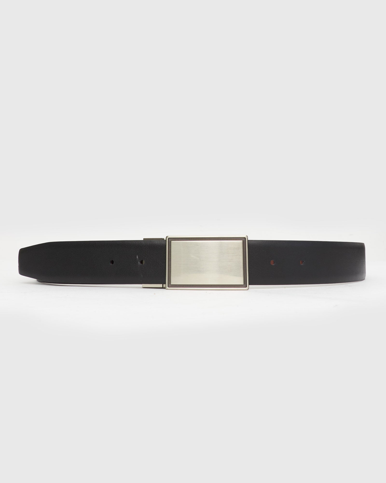 Buy MENS REVERSIBLE LEATHER BELT OUT L/XL by BETTS online - Betts