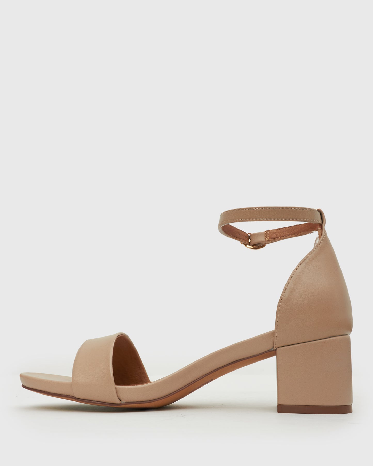 RYAN Round Toe Block Heels