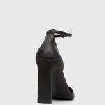 KNICKY Pointy Toe High Block Heels