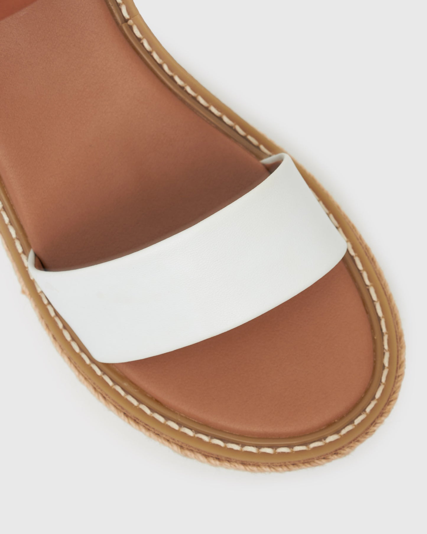 QUOE Vegan Wedge Sandals