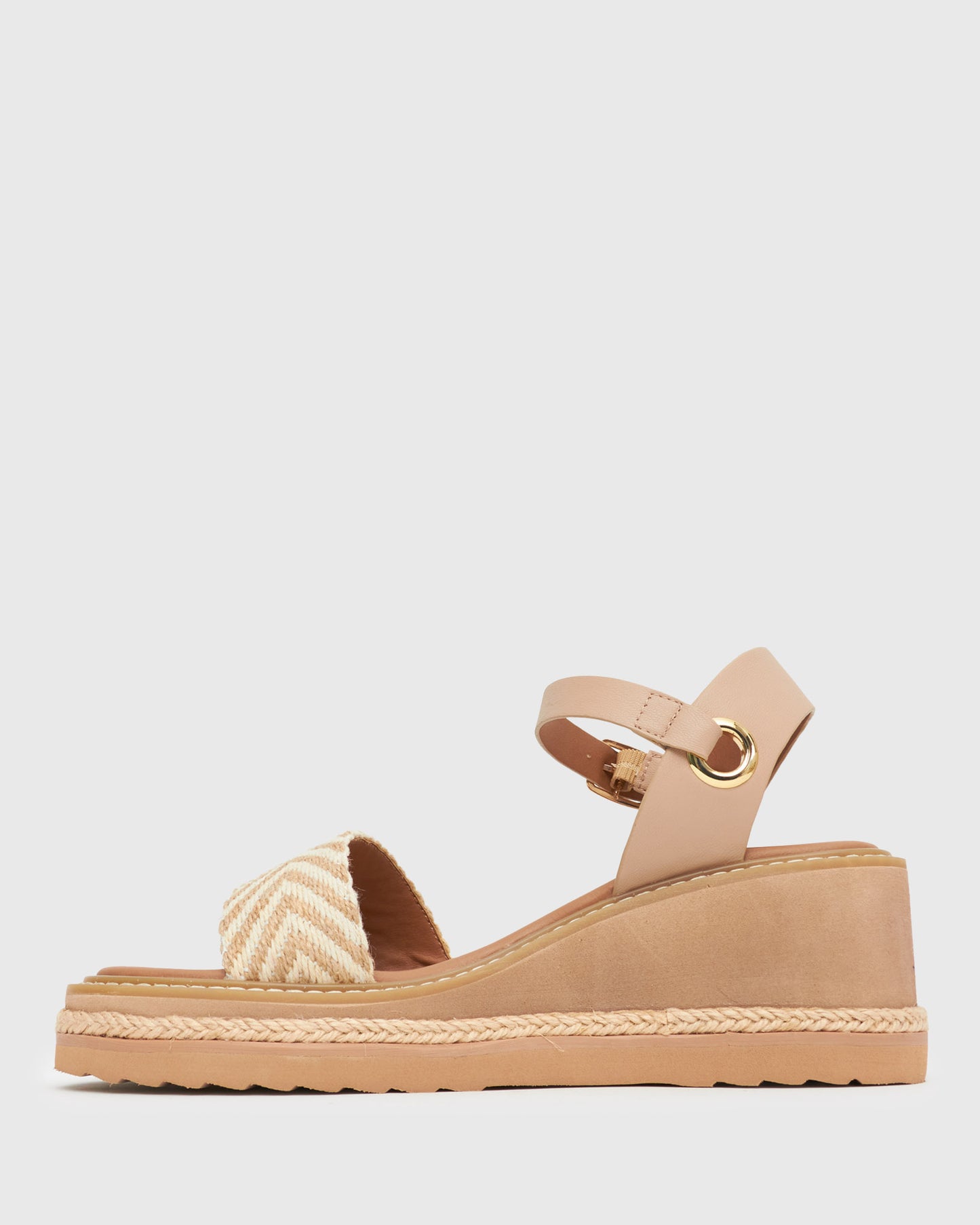 QUOE Vegan Wedge Sandals