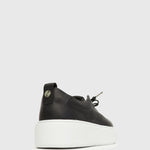 GENEVIEVE Leather Sneakers