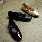 BRI Round Toe Ballet Flats