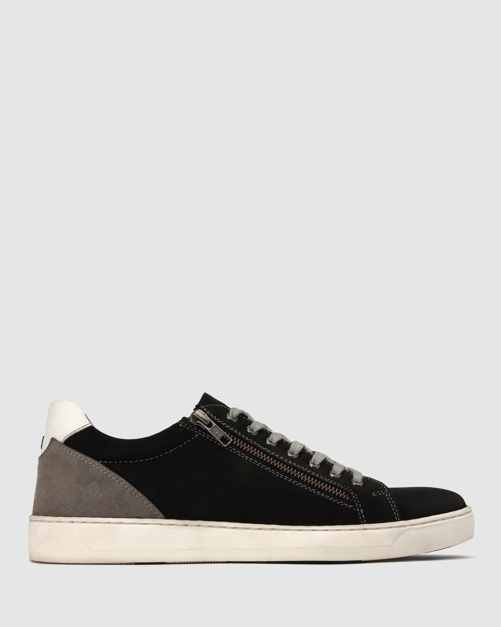 Buy ZIAN Leather Sneakers by Dakota online - Betts