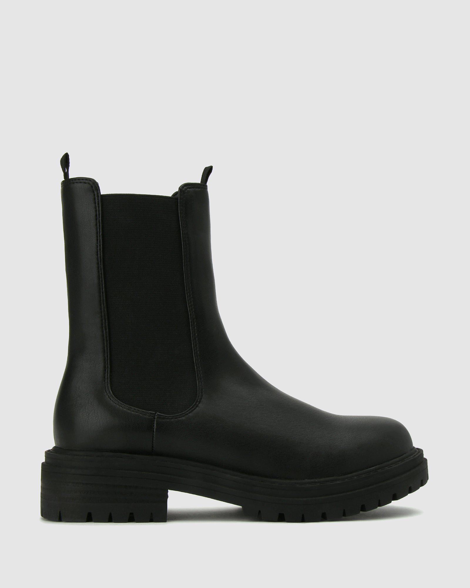 Betts coyote store chelsea boots