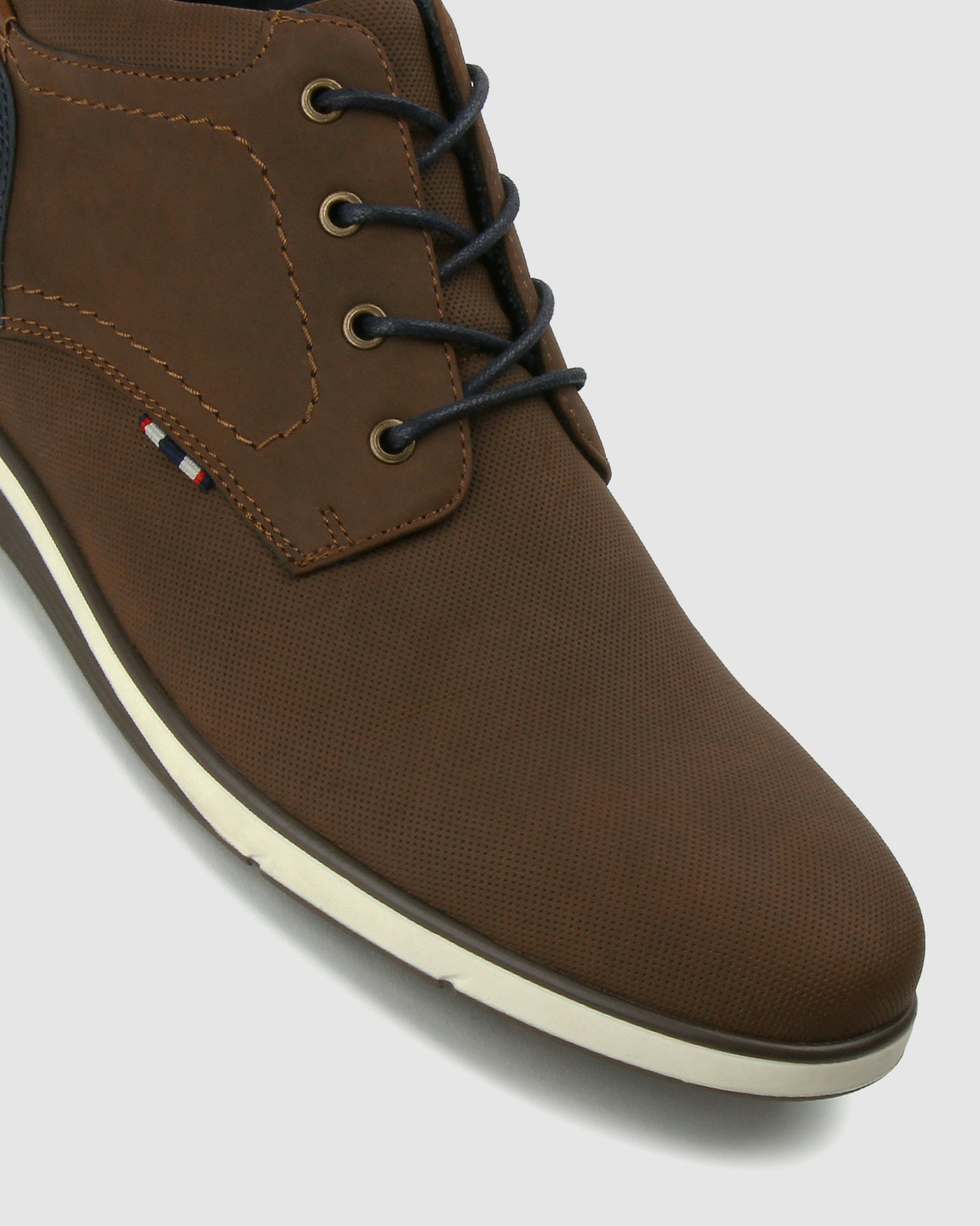 Buy BRUTUS Vegan Chukka Boots by Zeroe online Betts